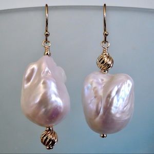 NWT Asymmetrical Gold Baroque Pearl Earrings